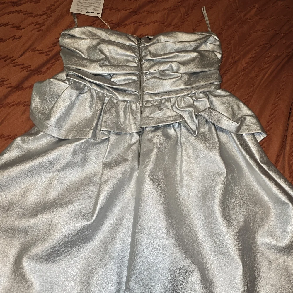Aniye By. Silver Strapless Dress Sz6 - Picture 2 of 6